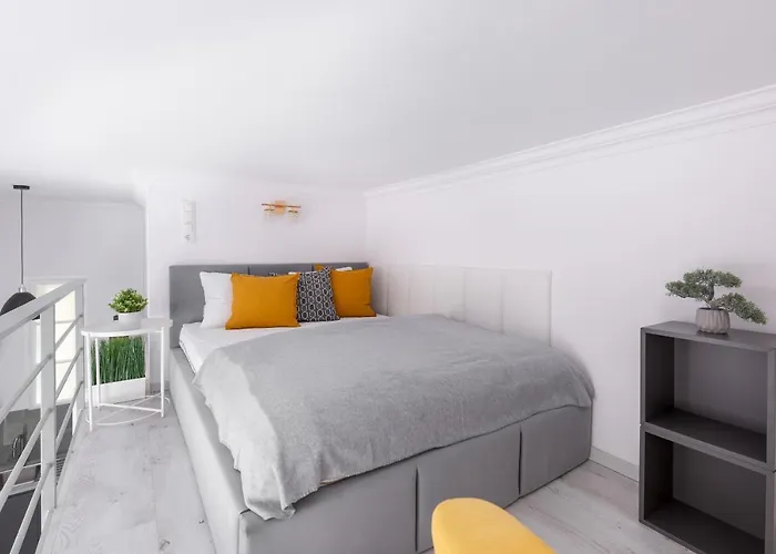 Standard By Hi5-relax With Style Budapest