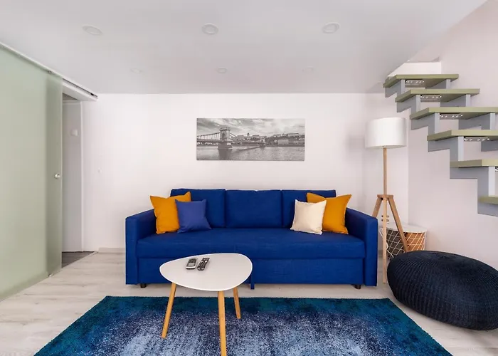 Standard By Hi5-relax With Style * Budapest