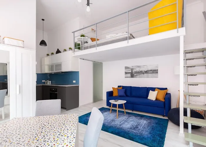 Standard By Hi5-relax With Style