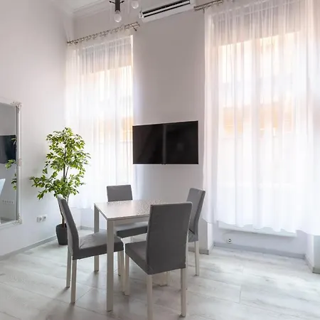 Apartment Standard By Hi5-relax With Style Budapest